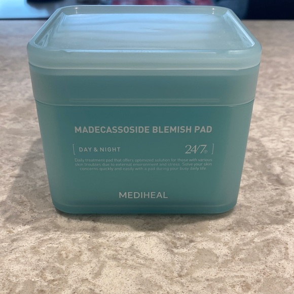 Mediheal Madecassoside Blemish Pad - Picture 1 of 3